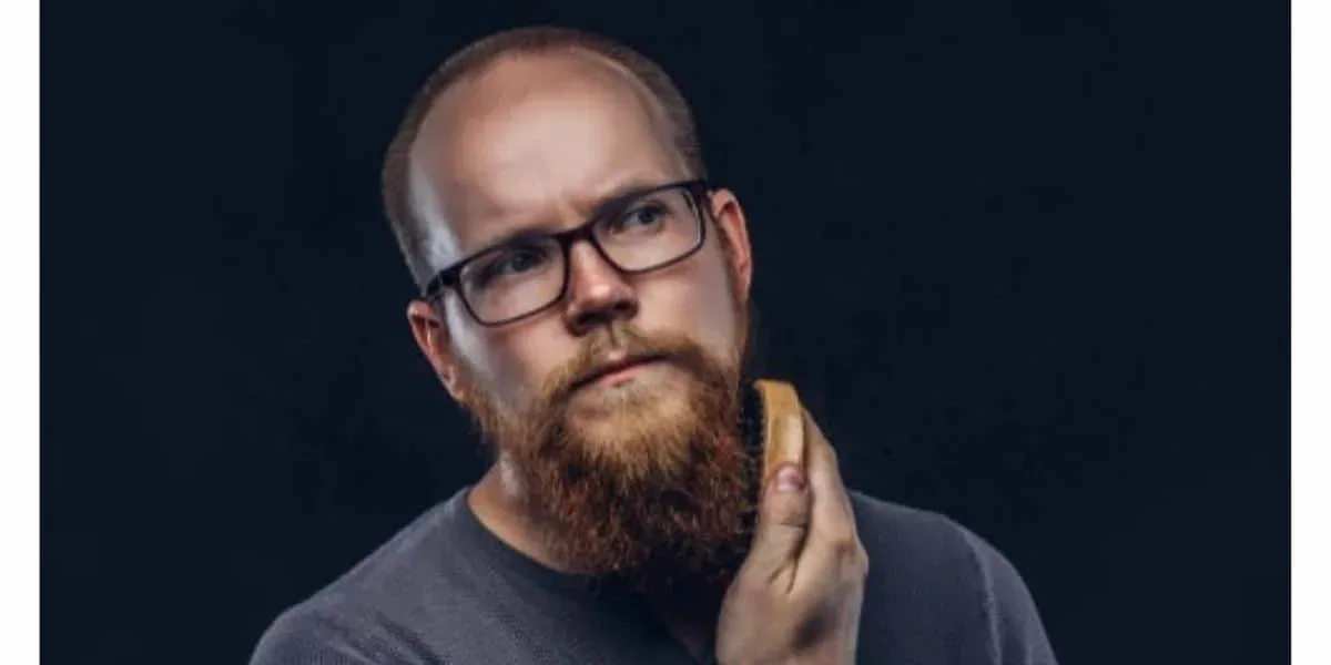 8 Ways To Stop Beards Looking Thin As They Get Longer
