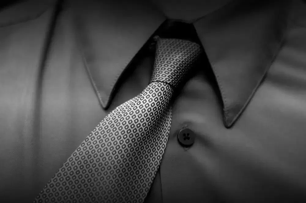 shirt and tie 