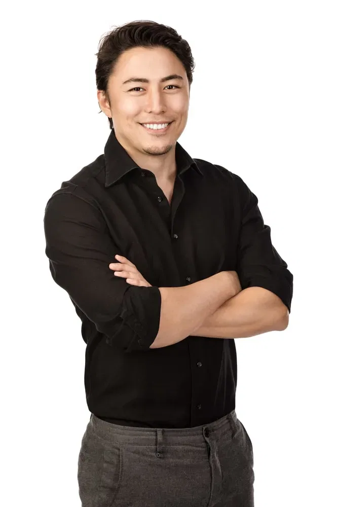 shirt tucked without belt