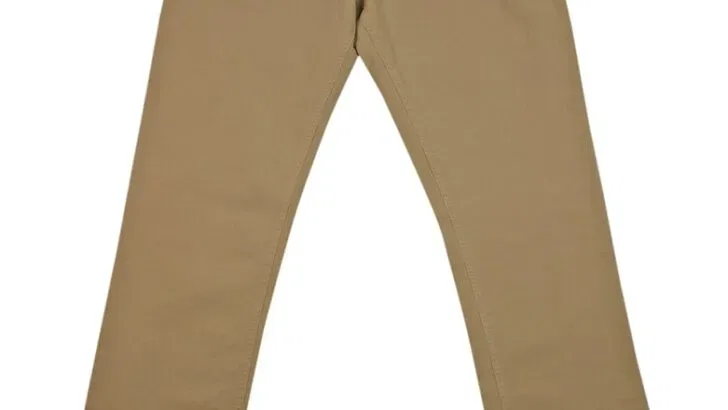 tan chinos (deposit photos)