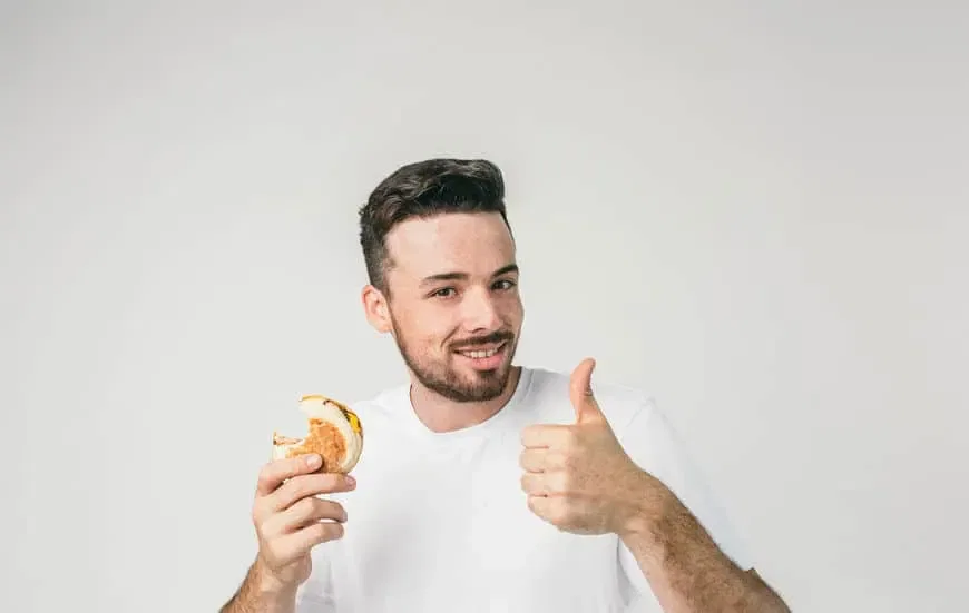 goatee with chinstrap