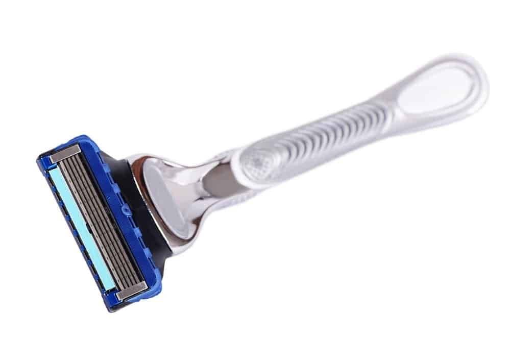 How To Shave Your Head Without Clippers: A Man’s Guide