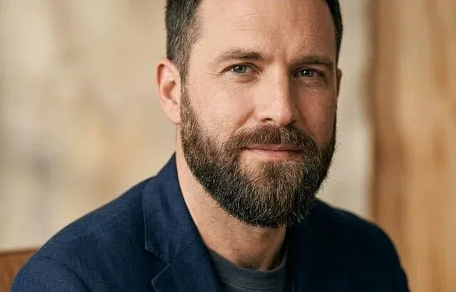 Men’s Beard Hub: Every Guide You Need