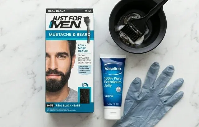 Best Beard Dyes for Men in 2025: Safe, Natural-Looking Options